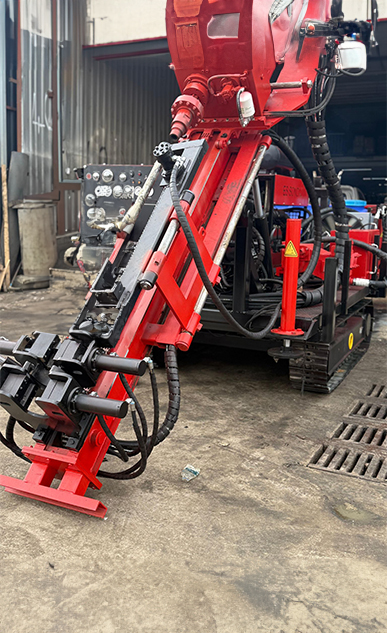 ES600  Paletli Sondaj Makinesi